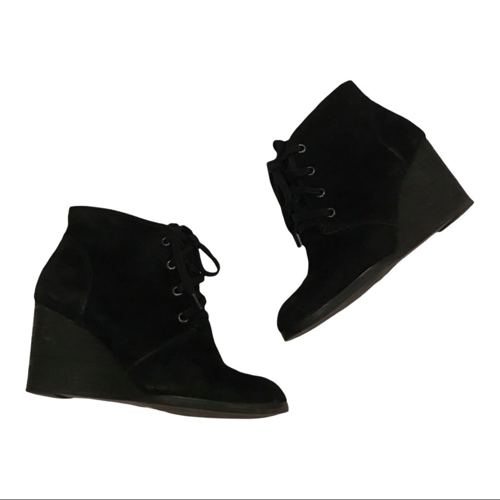 Lucky Brand Black Oiled Suede Ankle Booties LK-SWAYZE Size 7 - Picture 3 of 11